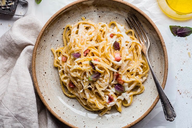 Platos pasta carbonara