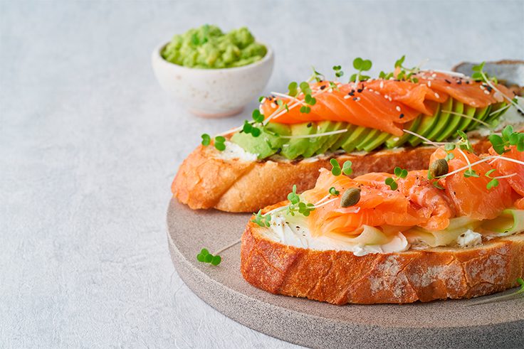 recetas de tostas salmón